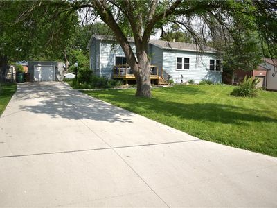 1027 66th St, Windsor Heights, IA, 50324