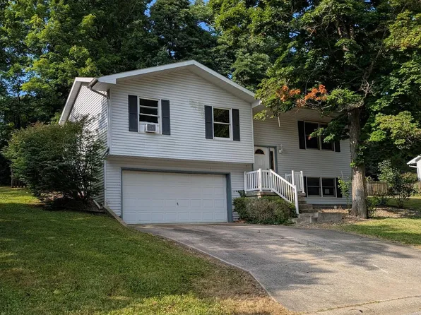 4066 N Brookwood Dr, Bloomington, IN 47404