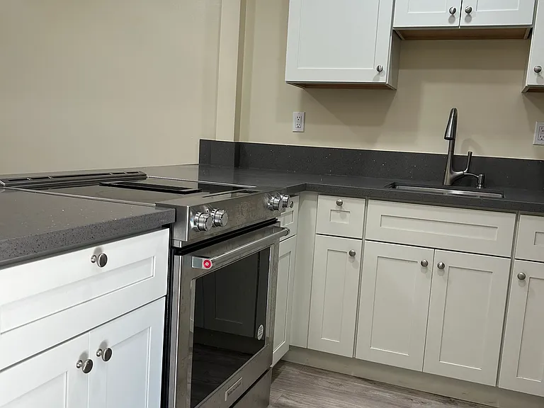 3639 Walnut St #8 — Photo 24
