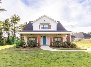 2705 Sterling Dr, Phenix City, AL 36867
