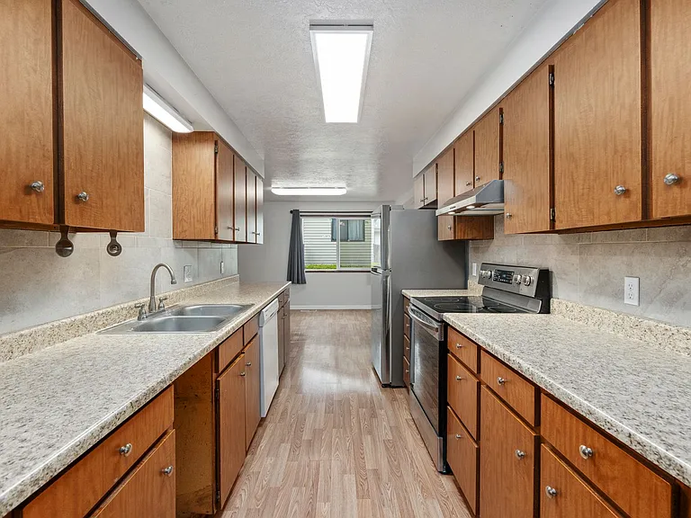 158 Ridgeway Dr — Photo 9
