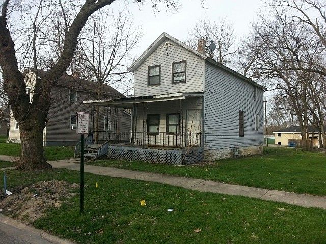 2nd image of 283 N Washington Ave