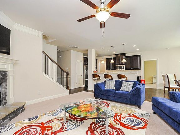 4th image of 2662 Collins Cove Ave