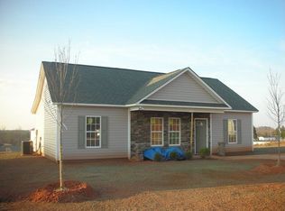 1319 Solo Dr, Siler City, NC 27344