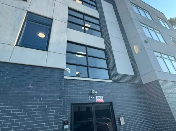 186 Lafayette St, Paterson, NJ 07501