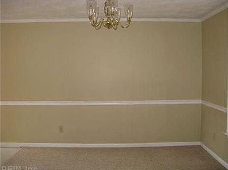 3rd image of 2348 Esplanade Dr
