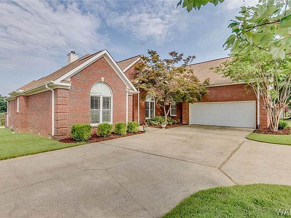 3rd image of 3973 Gaineswood Ln