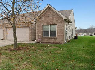 10655 Swan Ct, Indianapolis, IN 46231