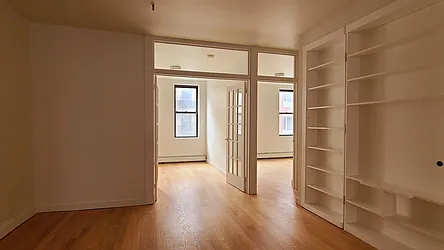 Rented by Matthew Gros-Werter, LREB 