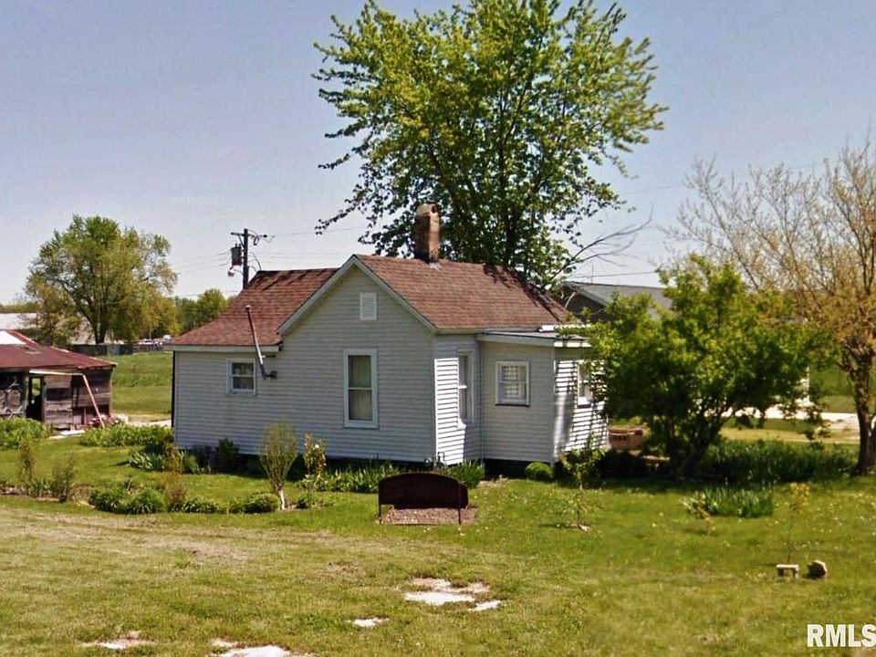 905 Jones St, Virden, IL 62690 Zillow