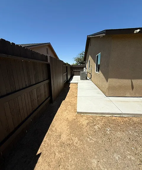 1037 Honeybell Ct — Photo 26