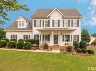 120 Holly Bay Ln, Holly Springs, NC 27540