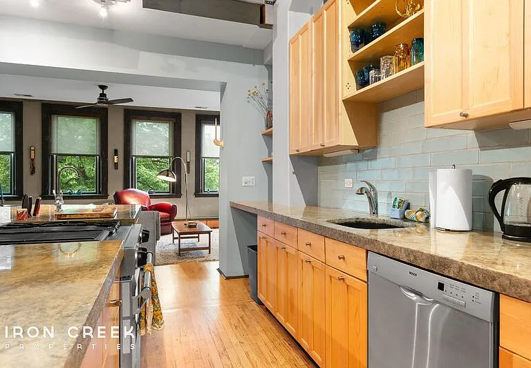 32 Broadway St #320 — Photo 6