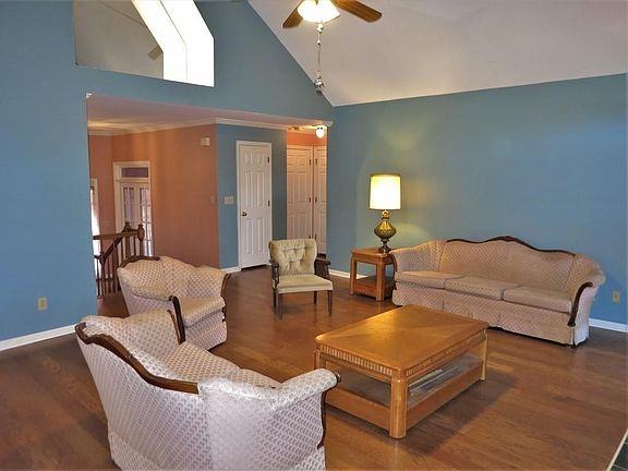 3rd image of 4416 Ashford Pl #0