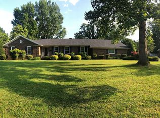 1609 Single Tree Way, Bowling Green, KY 42103