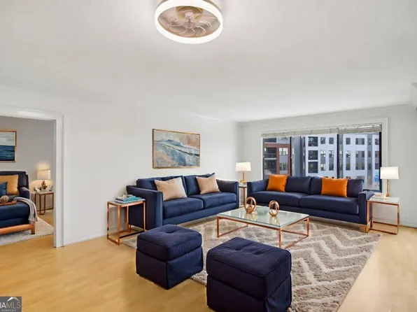 3481 Lakeside Dr NE APT 807, Atlanta, GA 30326