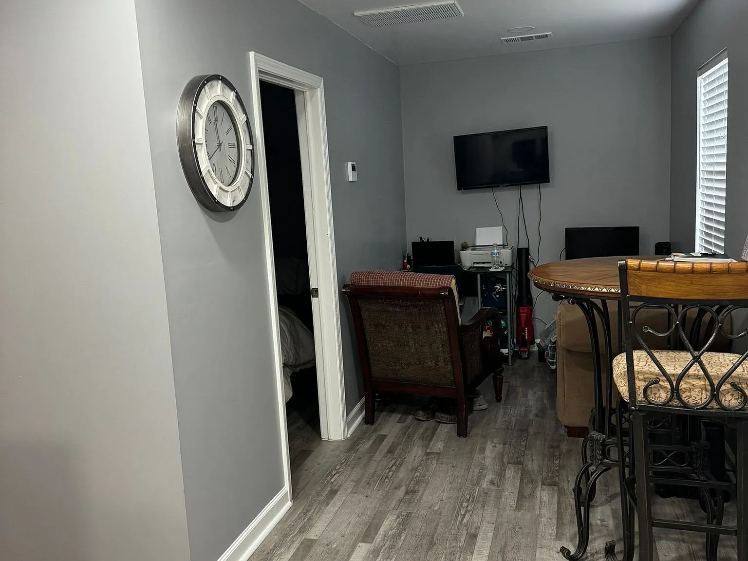1 bed, 600 sqft, $1,200 — Photo 1