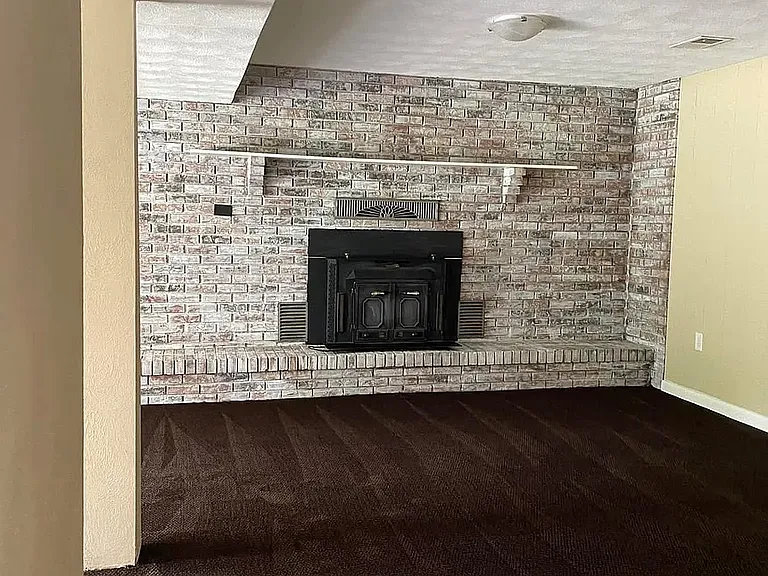 2771 Old Hill Rd — Photo 8