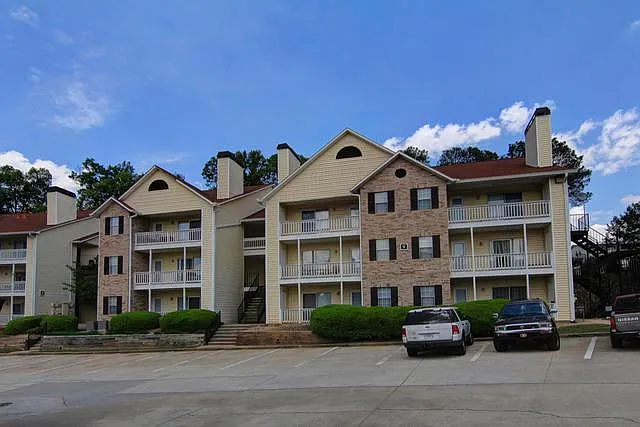 1400 Galleria Lane — Photo 1