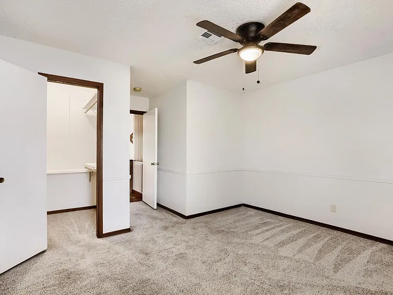 16109 Awalt Dr #B — Photo 21