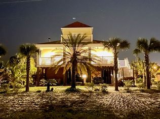 604 Pelican Dr, Fort Walton Beach, FL 32548