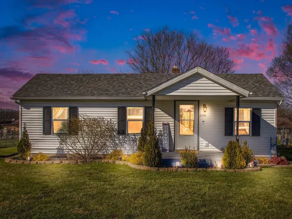 21101 Cabot Ave, Lakeville, IN 46536