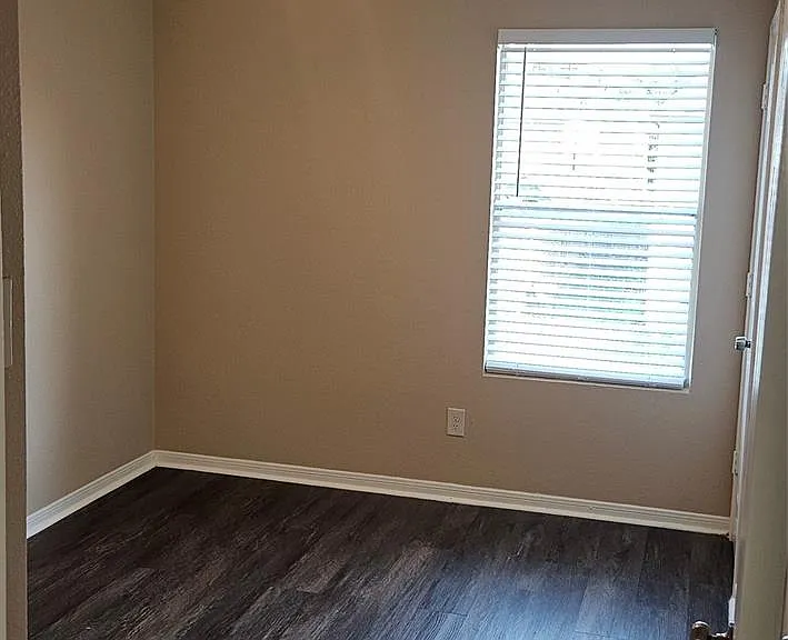 3103 Barkers Crossing Ave — Photo 27