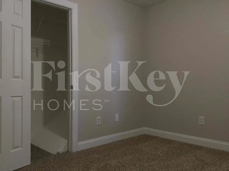 457 Riverglen Dr NW — Photo 14