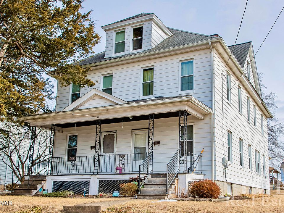 1st image of 1316-1318 Baldwin St