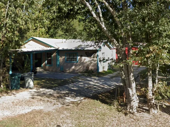 303 King Byron Rd, Scroggins, TX 75480