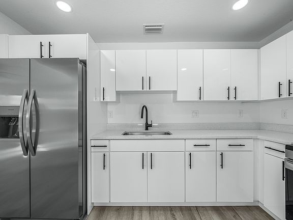 4th image of 114 Atlas Ct NW