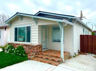 209 4th St, Isleton, CA 95641