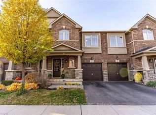 515 Winston Rd #3, Grimsby, ON L3M0C8