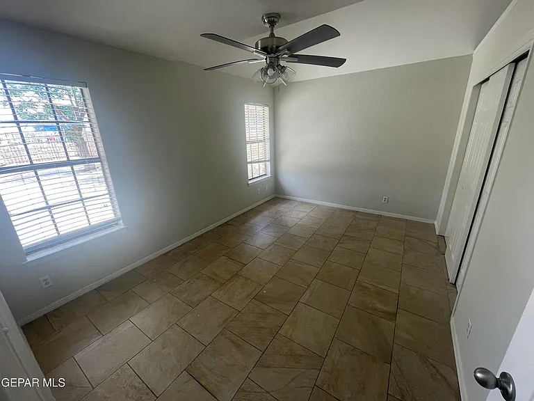 1574 Rebecca Ann Dr — Photo 16