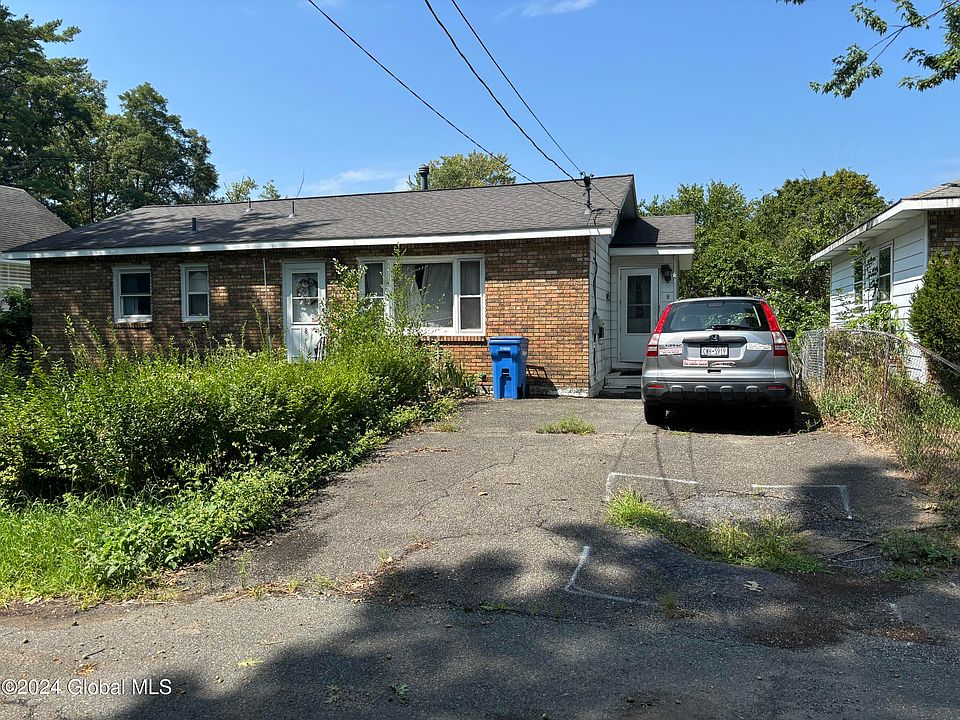 1st image of 8 Silas Avenue