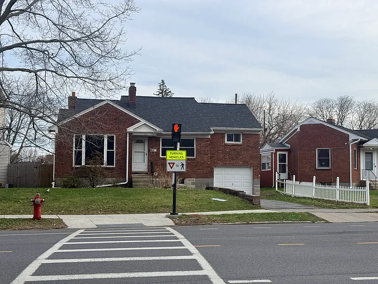 786 New Scotland Ave — Photo 1