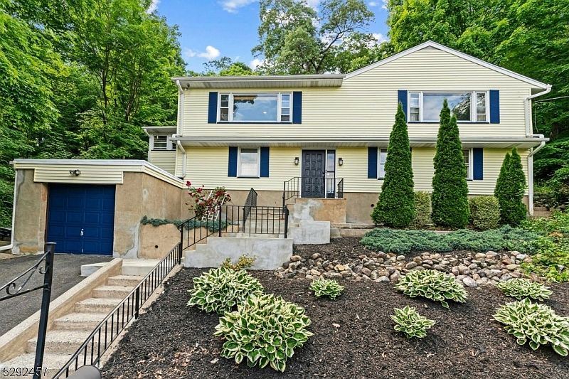 352 Cupsaw Dr, Ringwood, NJ 07456 MLS 3906181 Zillow