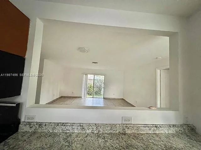 2746 Johnson St #W — Photo 15