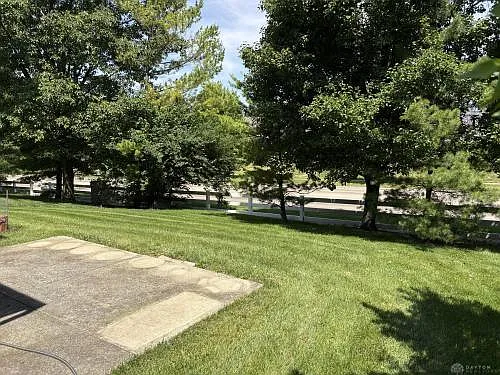 2562 King Arthur Way — Photo 31