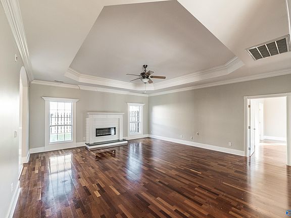 5th image of 111 Compass Point Dr