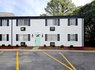 410 Bosley Ave APT C, Suffolk, VA 23434
