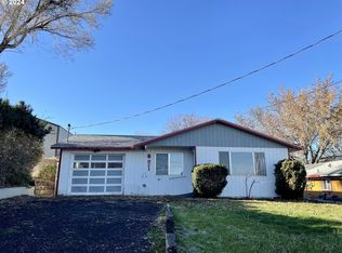 821 SW 9th St, Pendleton, OR 97801