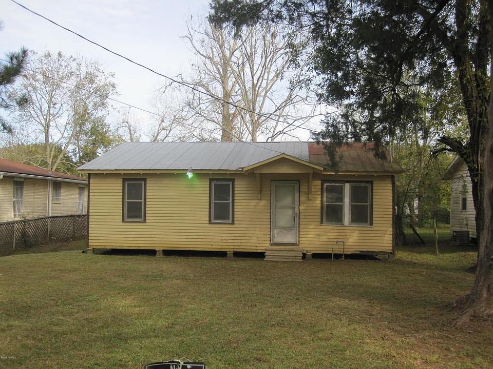 1st image of 731 Ballard Ln