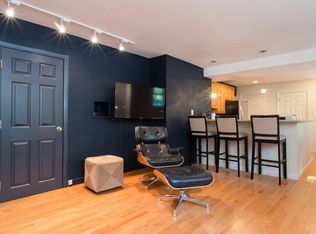 35 Thatcher St #1, Brookline, MA 02446