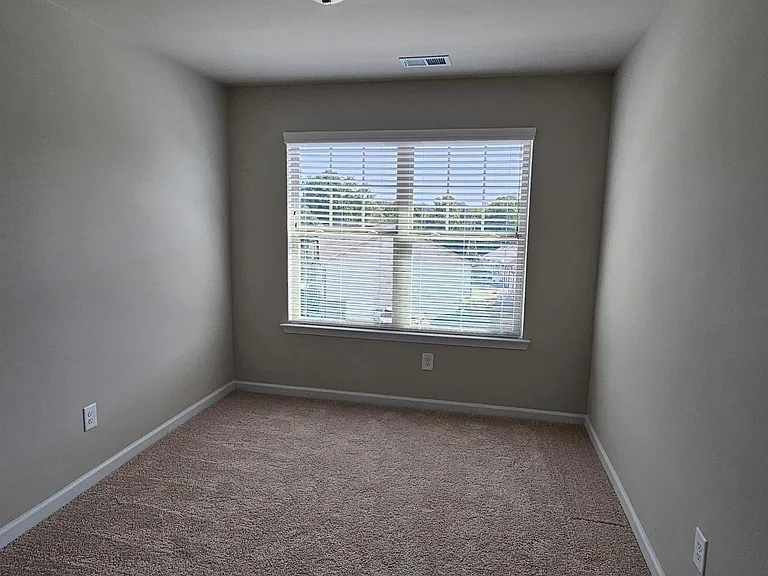 277 Turtle Creek Dr — Photo 17