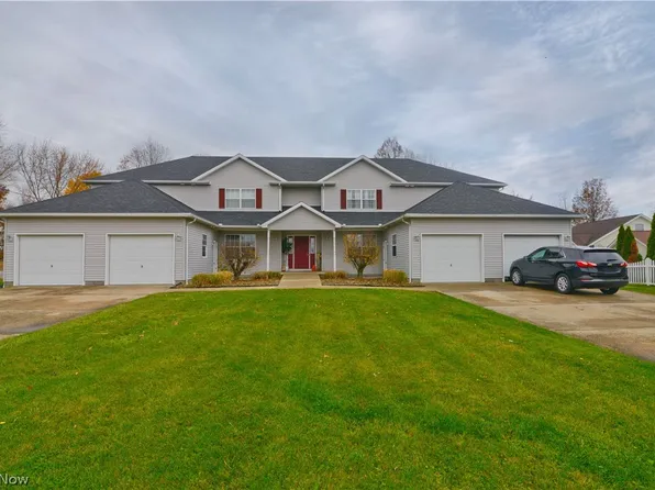 9937 Delray St APT 2, New Middletown, OH 44442