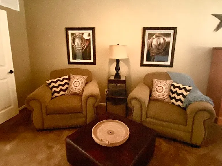 526 S Clubhouse Ln — Photo 57