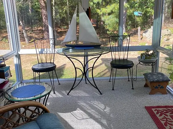 25 W Castle Way #B, Charlestown, RI 02813