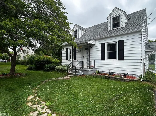 3402 N Belsay Rd, Flint, MI 48506