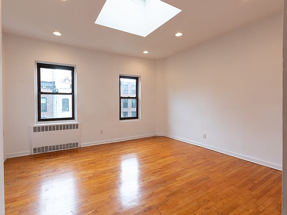 5th image of 940 President St #4B